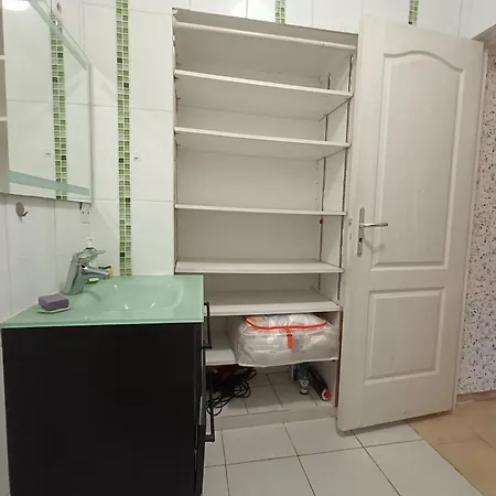 Pied A Terre Avignon - Pont Du Gard Apartamento
