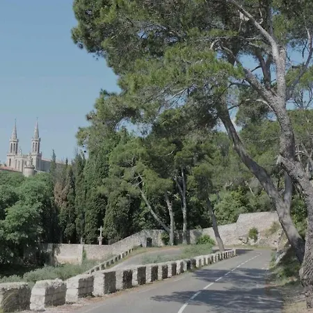 Pied A Terre Avignon - Pont Du Gard Aramon
